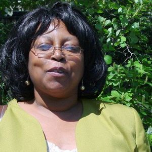 Meet your Posher, Deborah